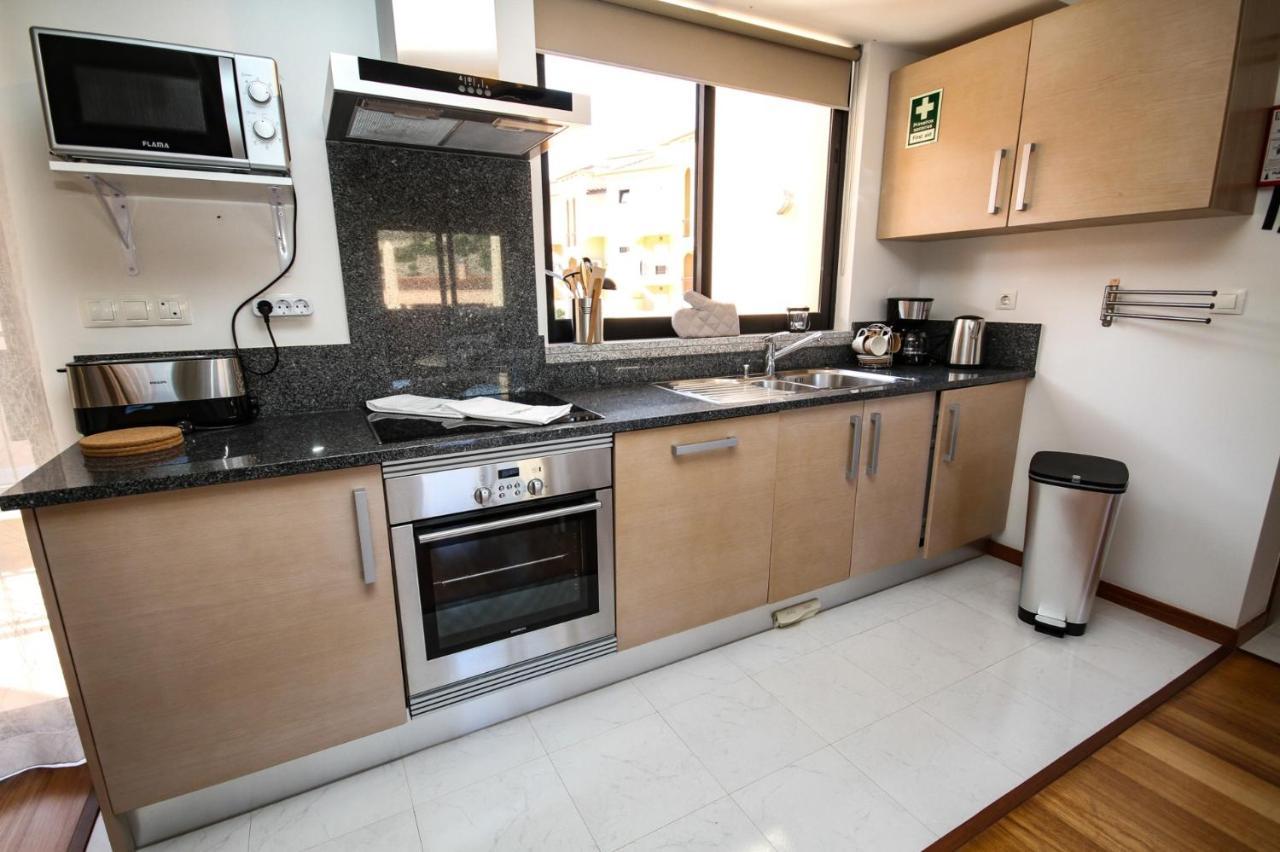 Luxury Apartment - T1 Vue Sur Piscine - Praia Da Luz Экстерьер фото