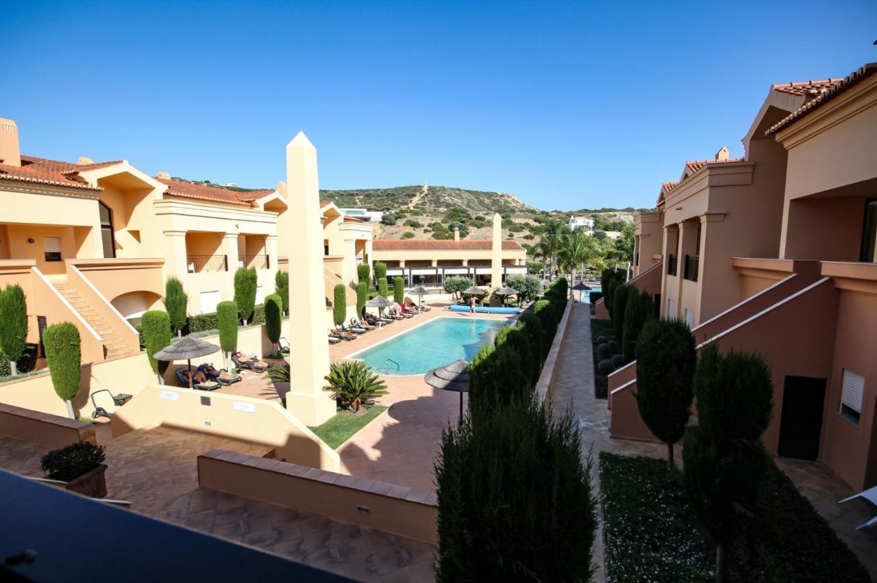 Luxury Apartment - T1 Vue Sur Piscine - Praia Da Luz Экстерьер фото